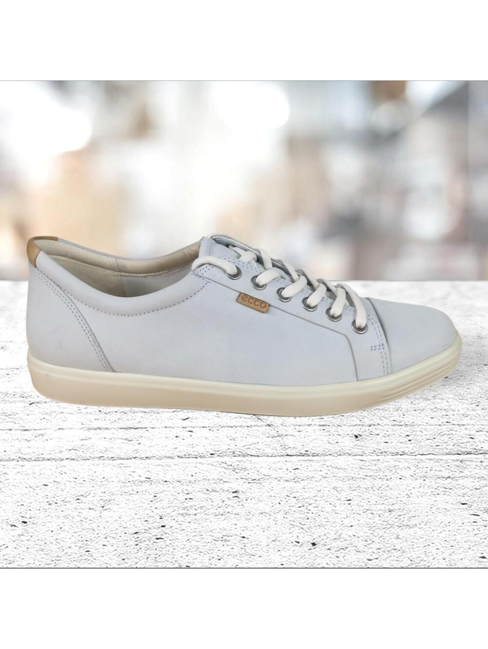 ECCO SOFT WOMEN'S GREY NUBUCK LACE UP SNEAKER SIZE 11 - Picture 3 of 9